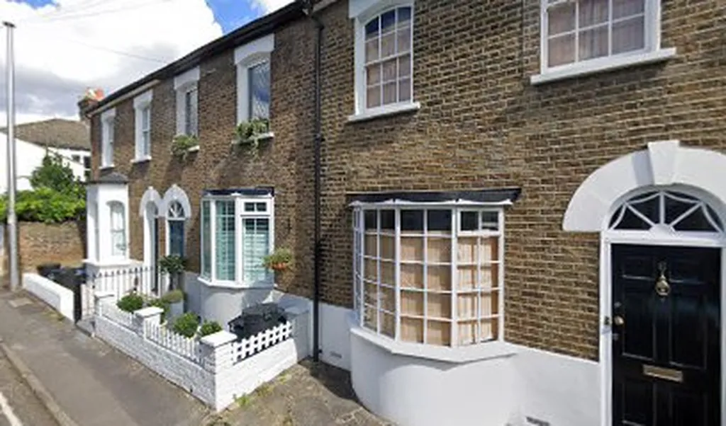 Neirizi Swan Solicitors
