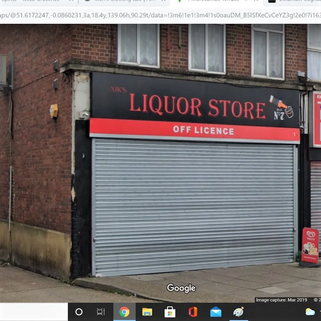 Nik’s Liquor Store
