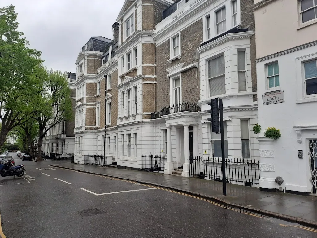 Notting Hill Gate Hotel