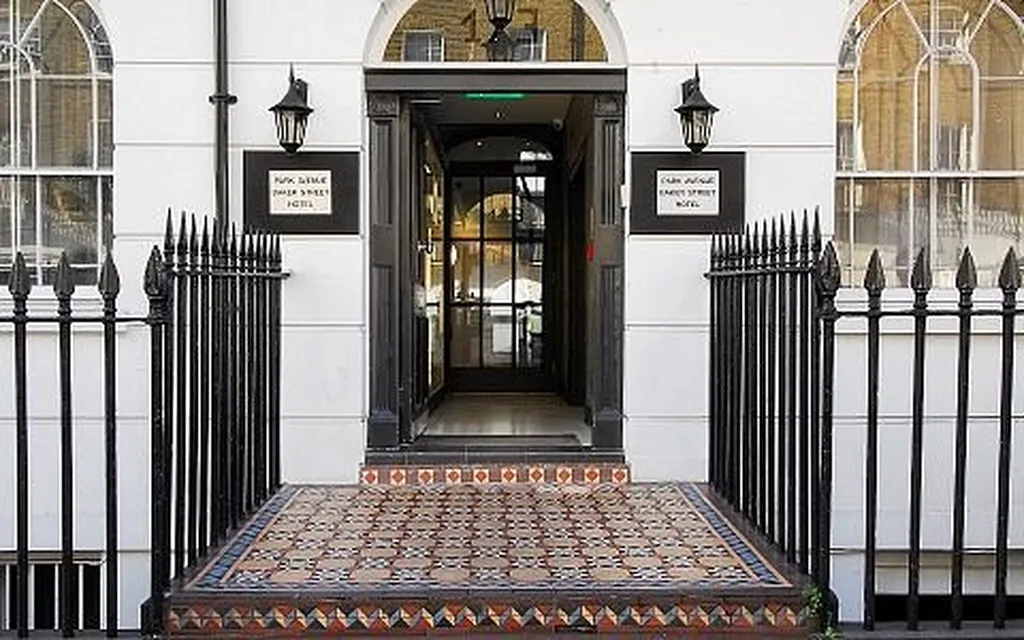 Park Avenue Baker Street