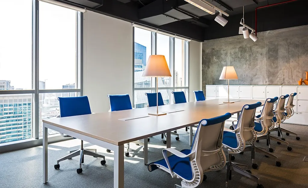 Phorm Business Interiors