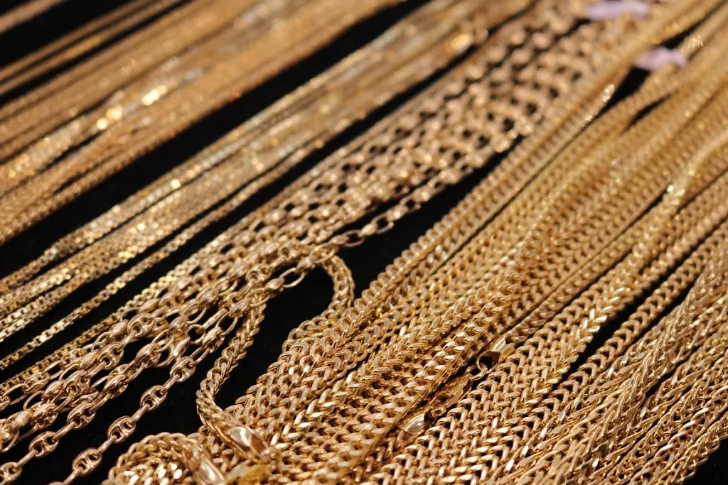 Pishdar Jewellery