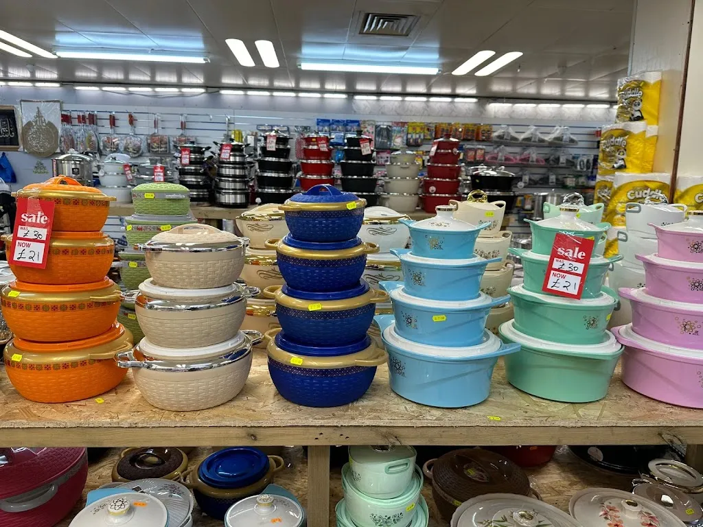 POUNDBAZAAR EASTHAM