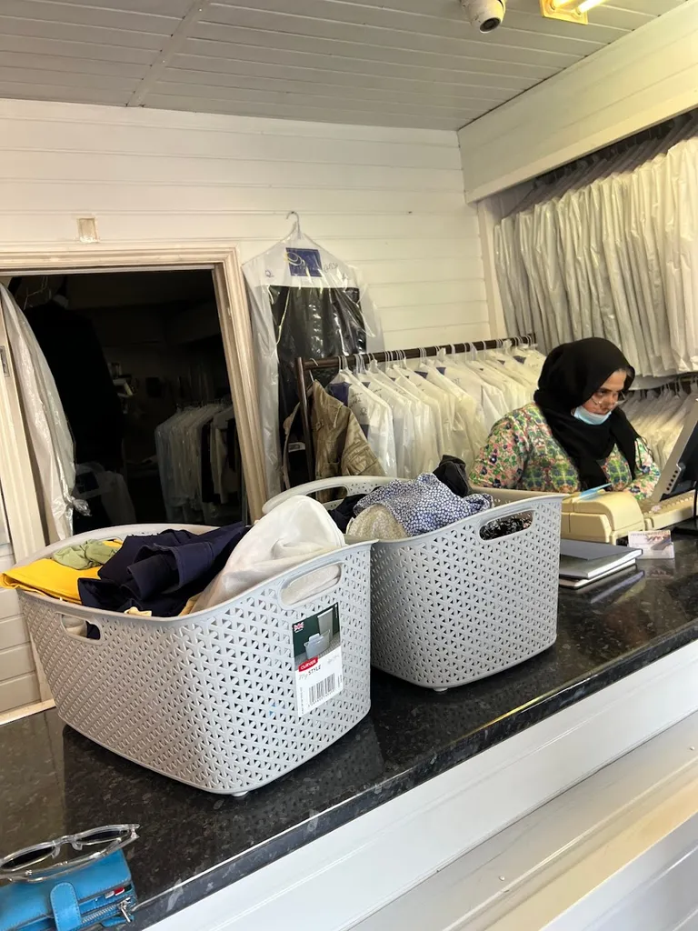 Premier Dry Cleaners & Laundry