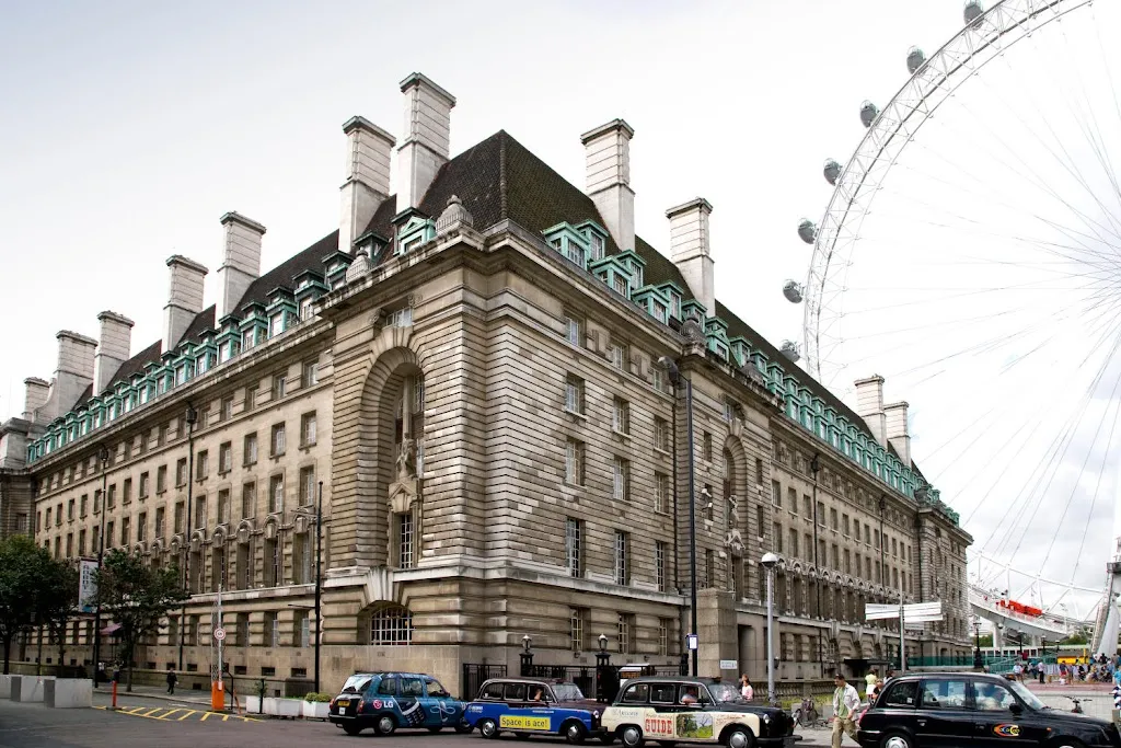 Premier Inn London County Hall hotel 1 Premier Inn London County Hall hotel