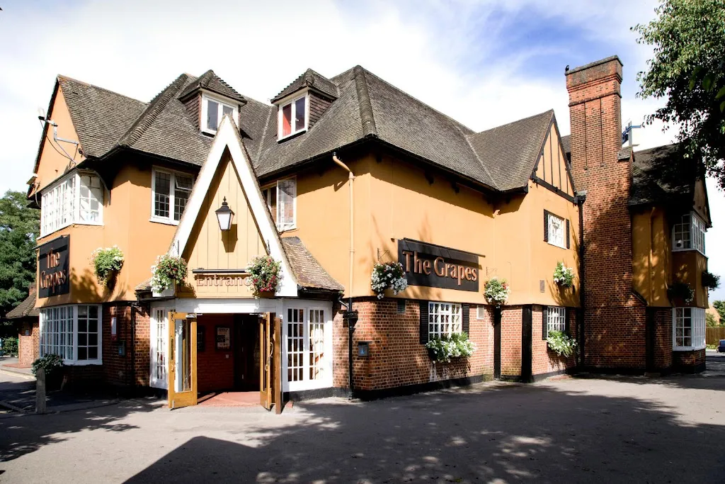 Premier Inn London Hayes, Heathrow (North A4020) hotel