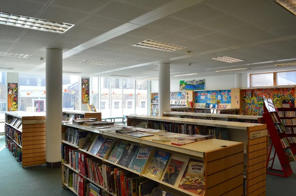 Putney Library