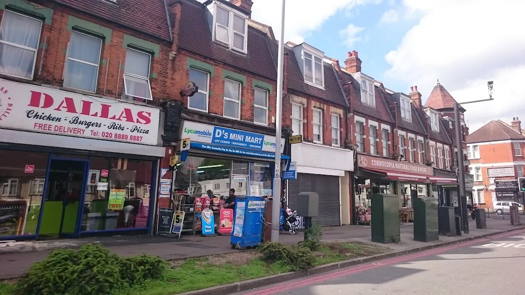 Pymmes Road