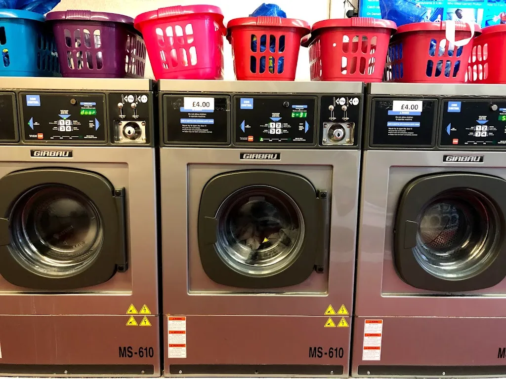 Q’s Launderette