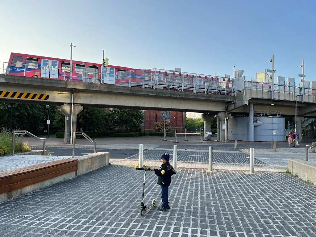 Royal Albert DLR Station