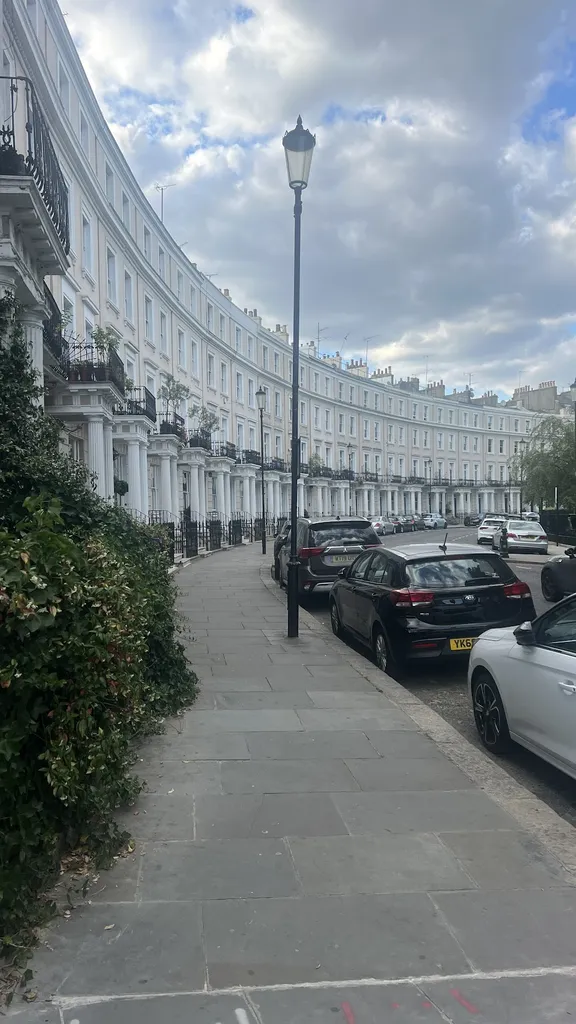 Royal Crescent (Stop HD)