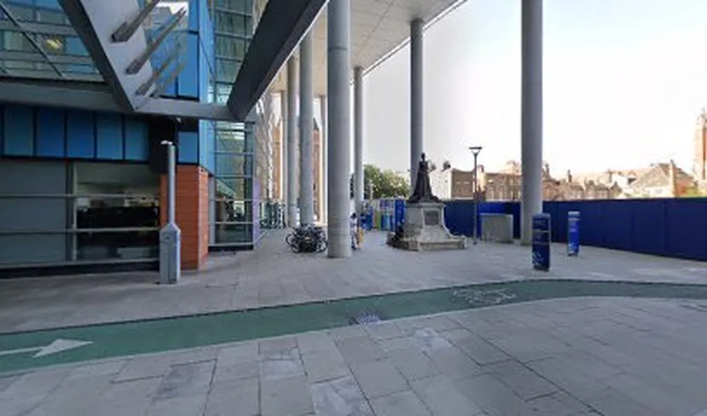 Royal London Hospital Urgent Care Center