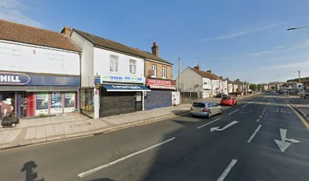 Rush Green Shop