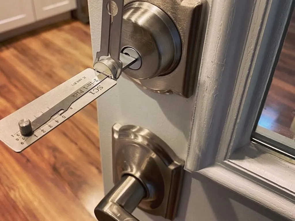 Sam's Barking Locksmith