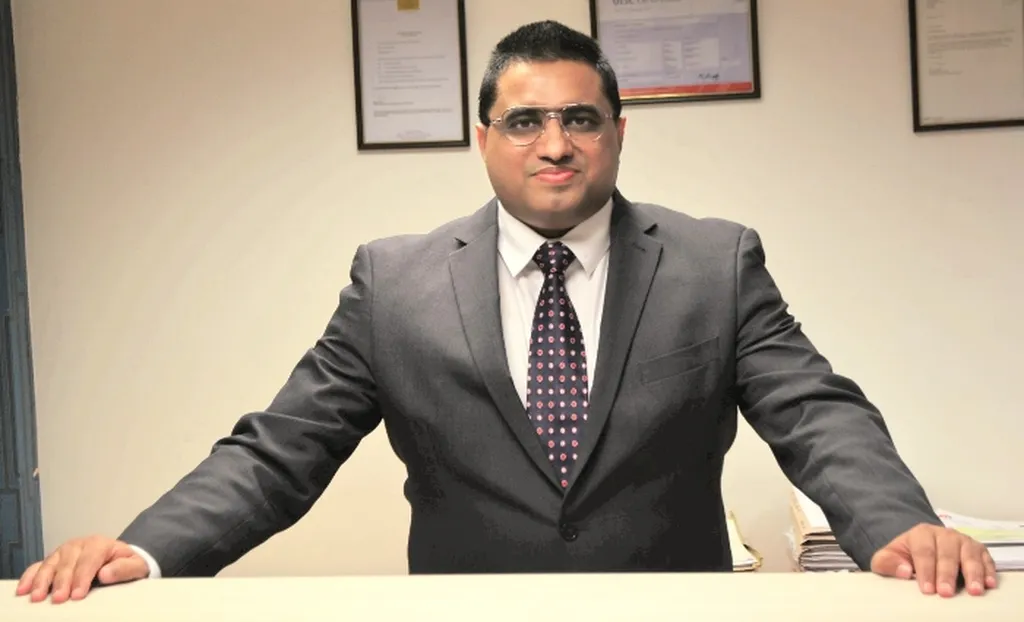 SHEHZAD LAW CHAMBERS LTD