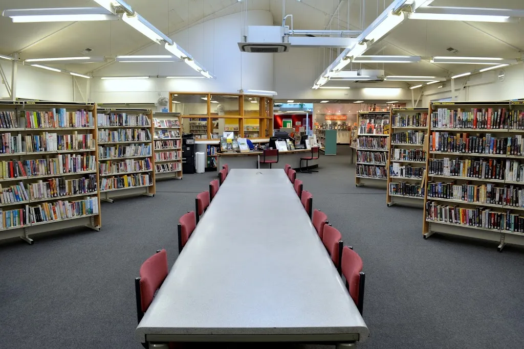 Southfields Library