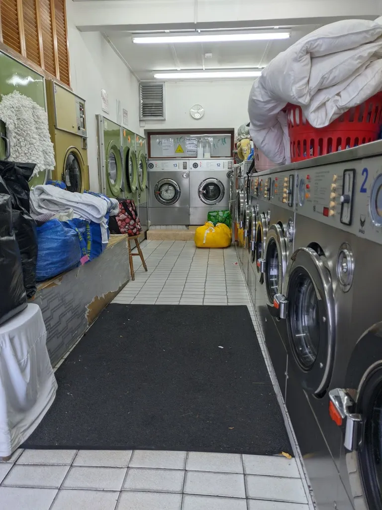 Spin City Laundrette