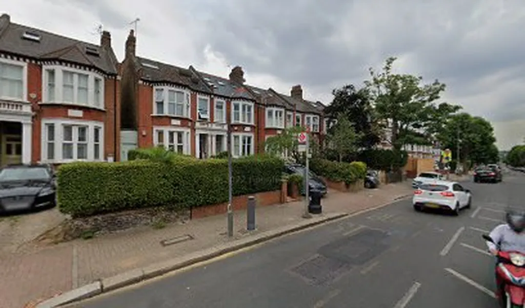 St. Ann's Hill (Stop SY)