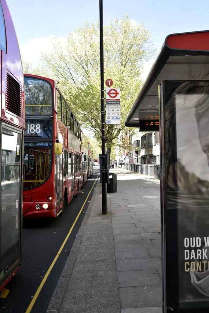 St George's Circus (Stop T)