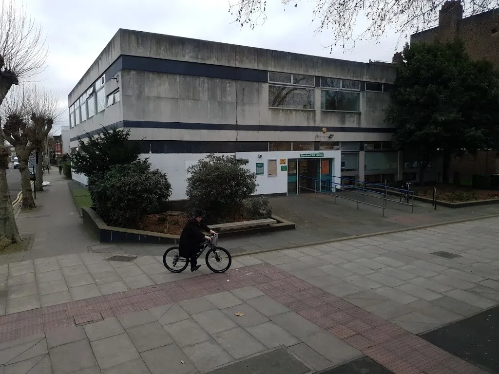 Stamford Hill Library