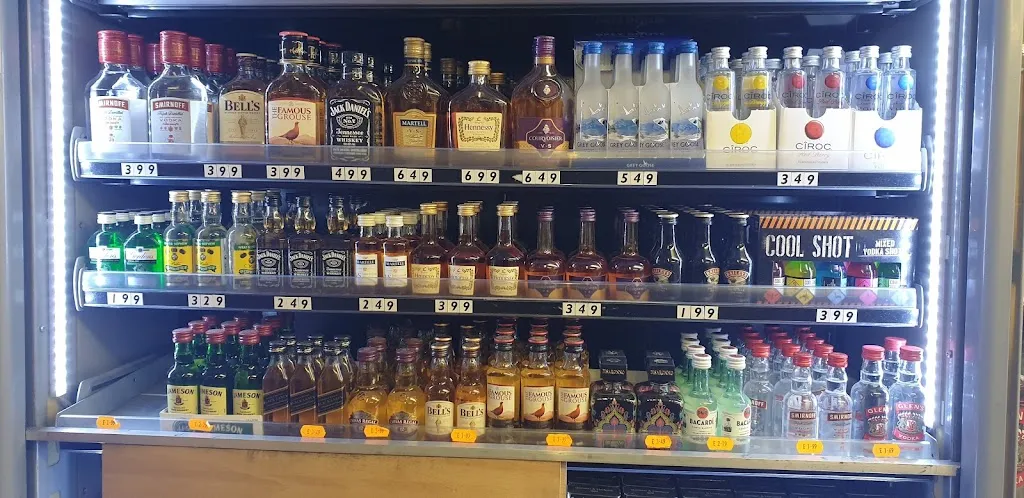 Star Off Licence