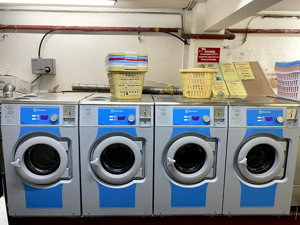 Station Dry Cleaners