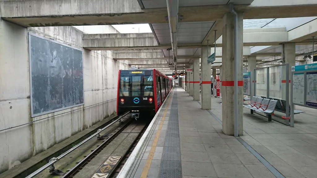 Stratford International