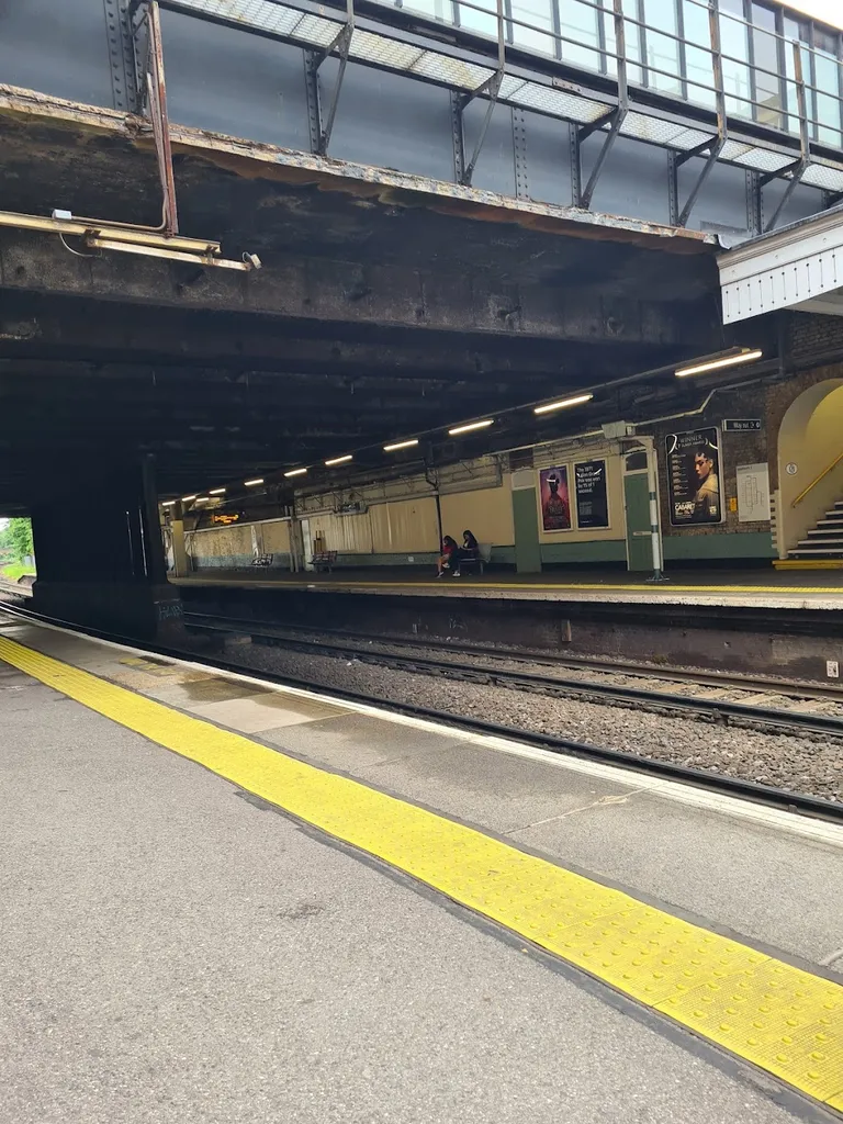 Streatham railway station