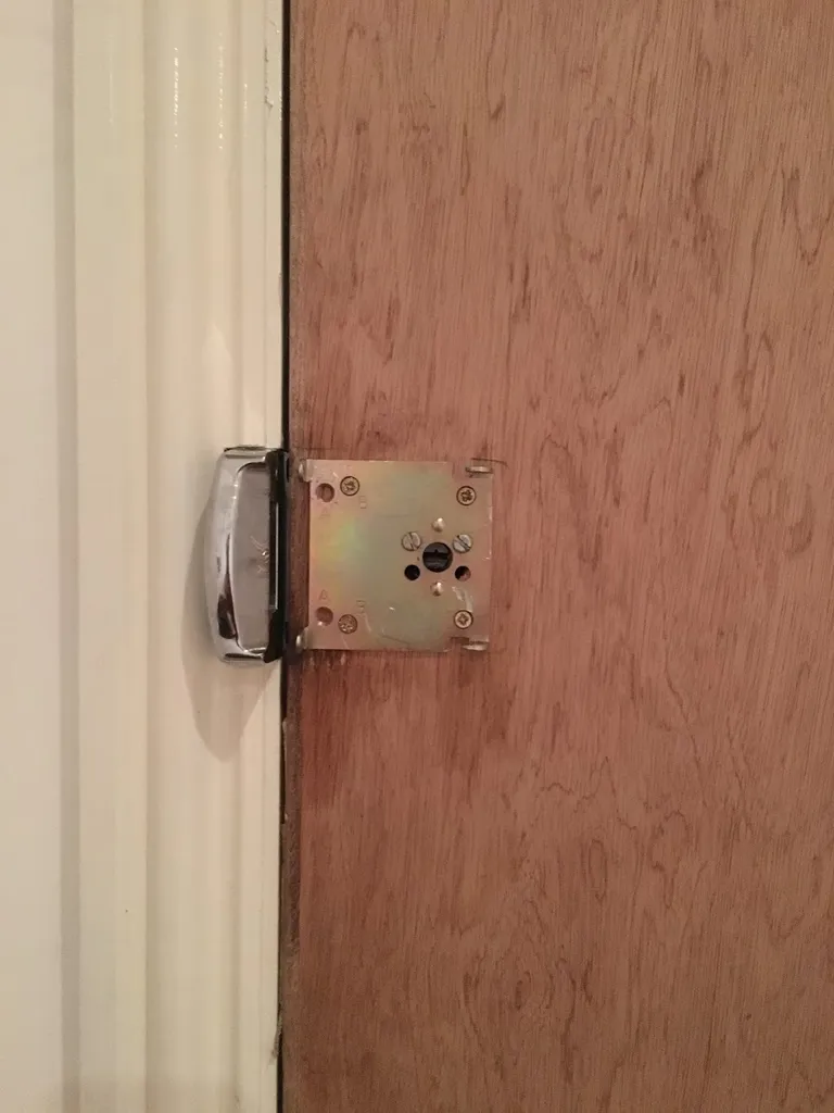Surrey Keys & Locks Ltd