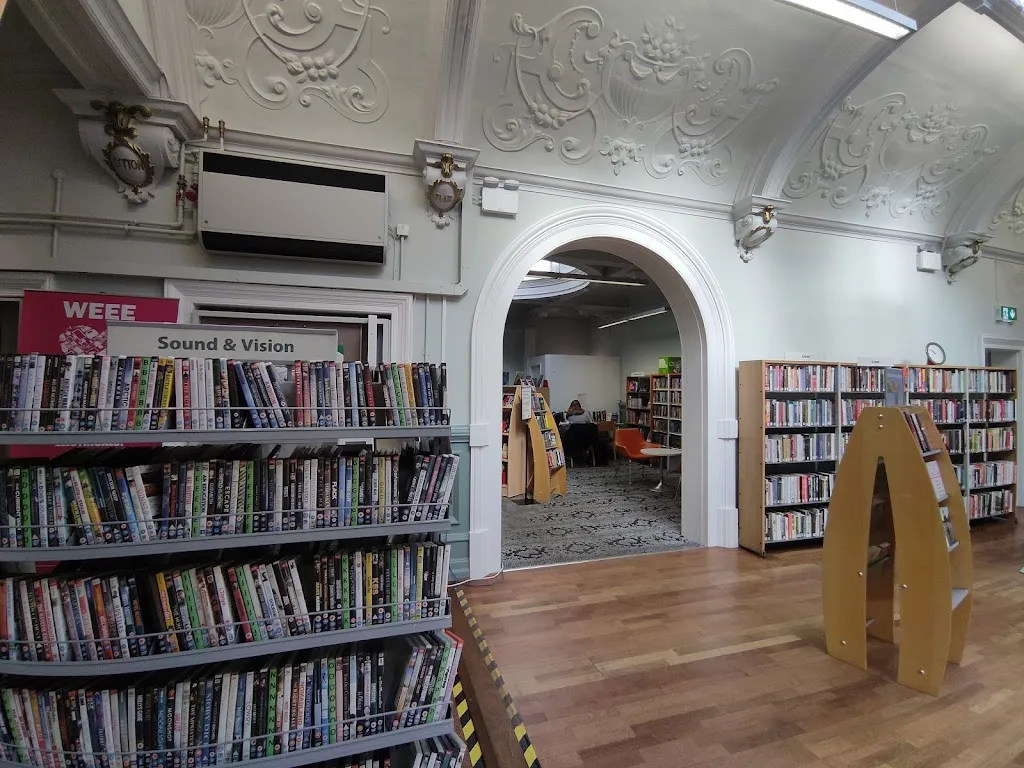 Teddington Library