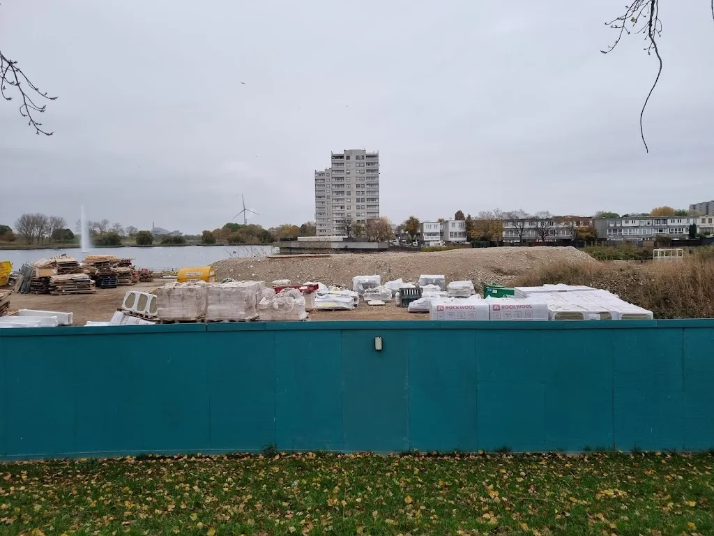 Thamesmead Library