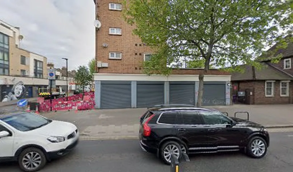 The Cove - London Borough Of Newham