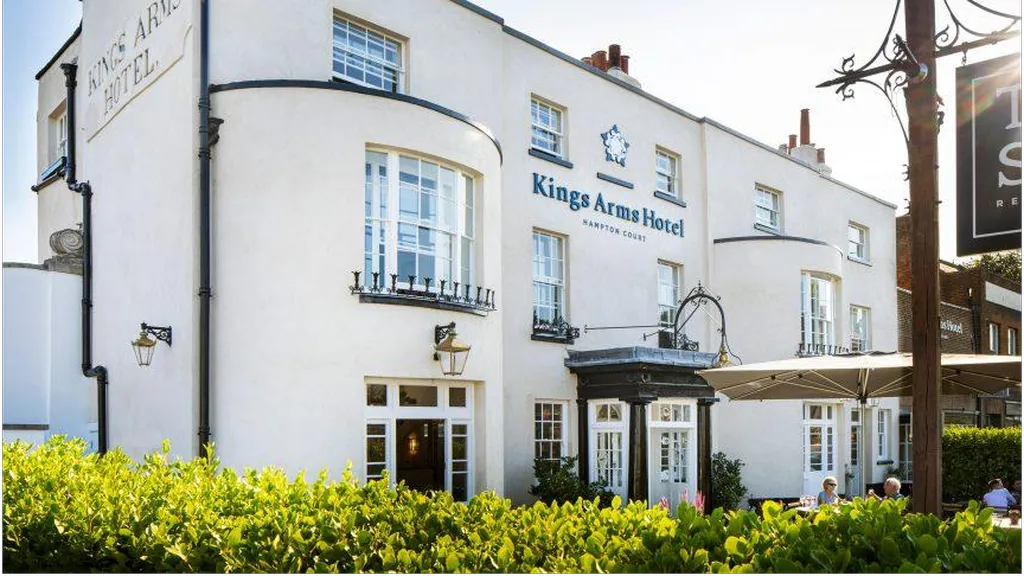 The Kings Arms Hotel - Hampton Court