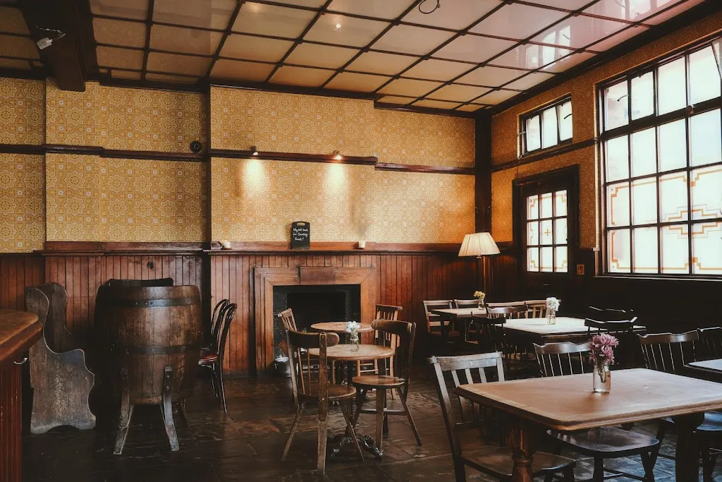 The Rose & Crown