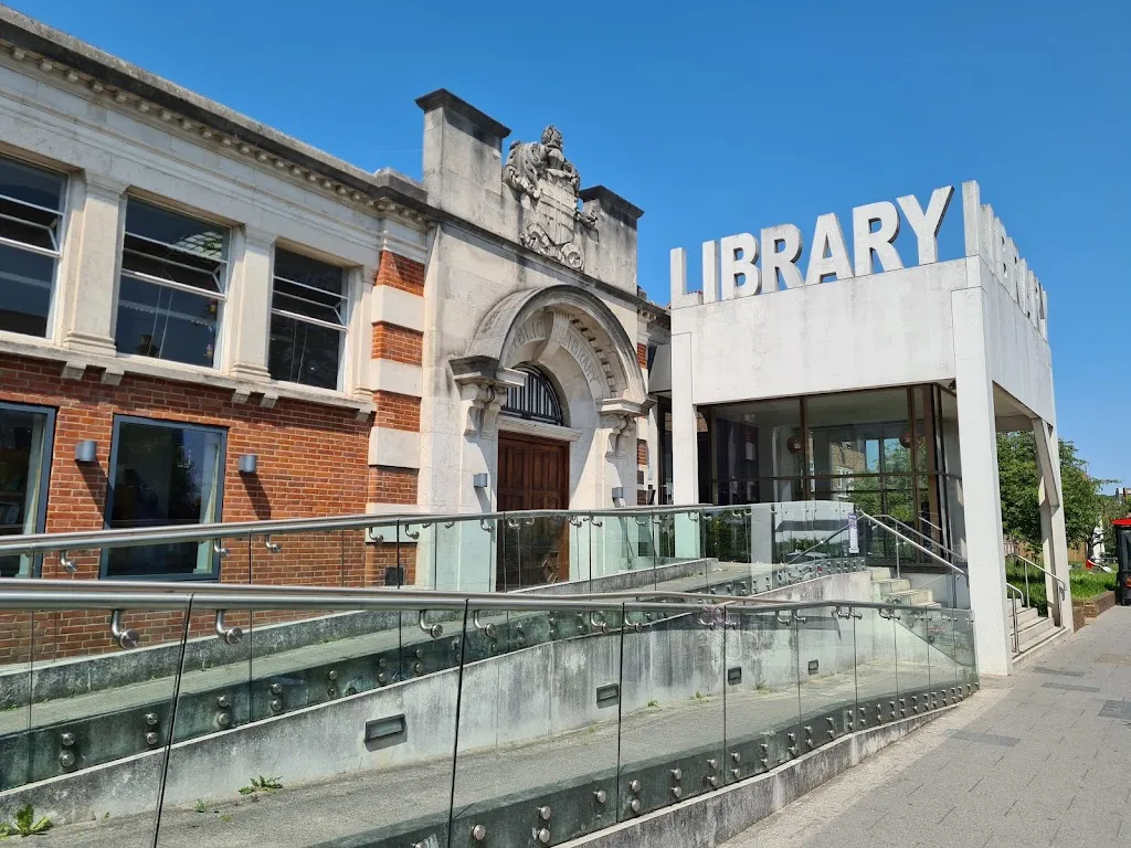 Thornton Heath Library