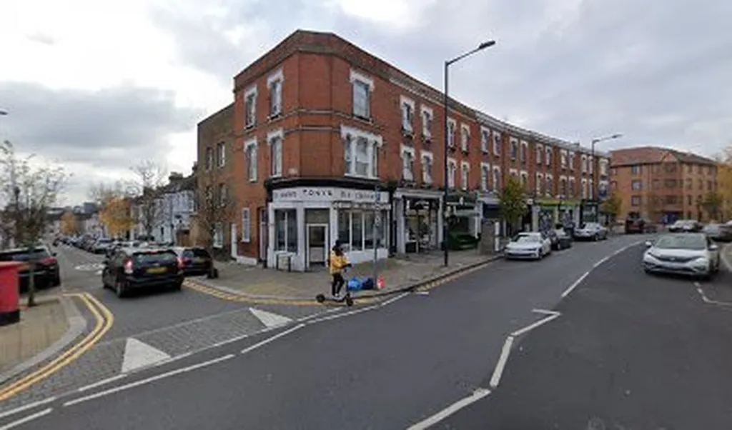 Tony's Dry Cleaners