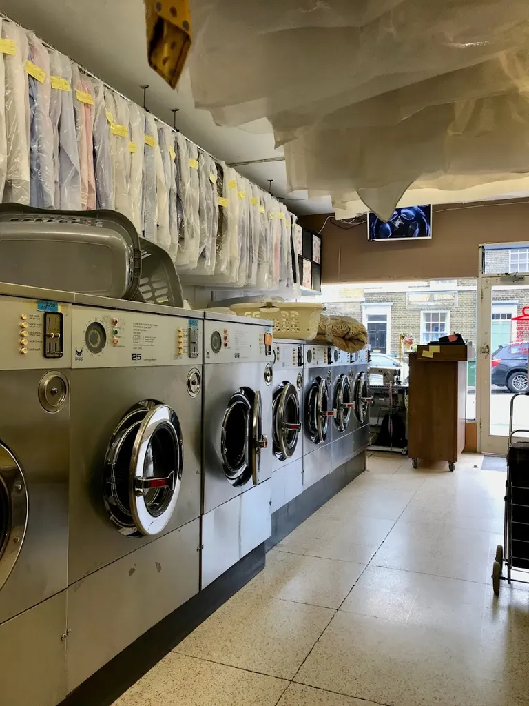 Vina Launderette & Dry Cleaners