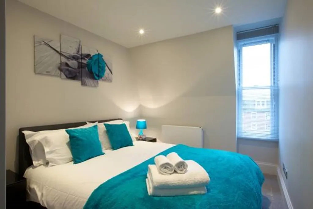Viridian Apartments - West Kensington Barons Court