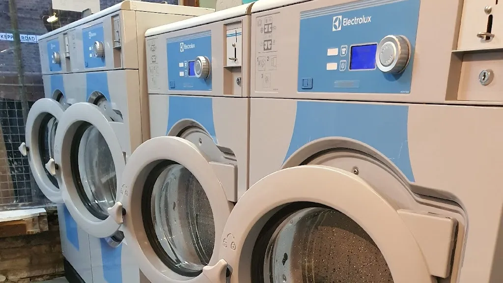 WASHX LAUNDERETTE