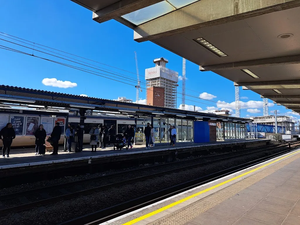 West Ham Station