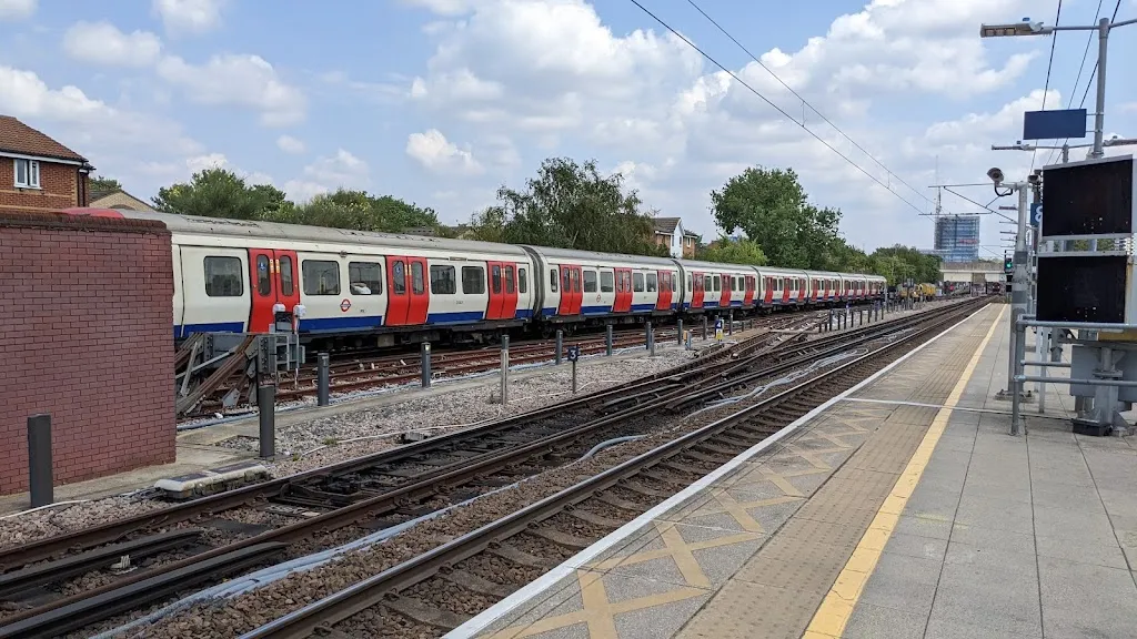 West Ham station