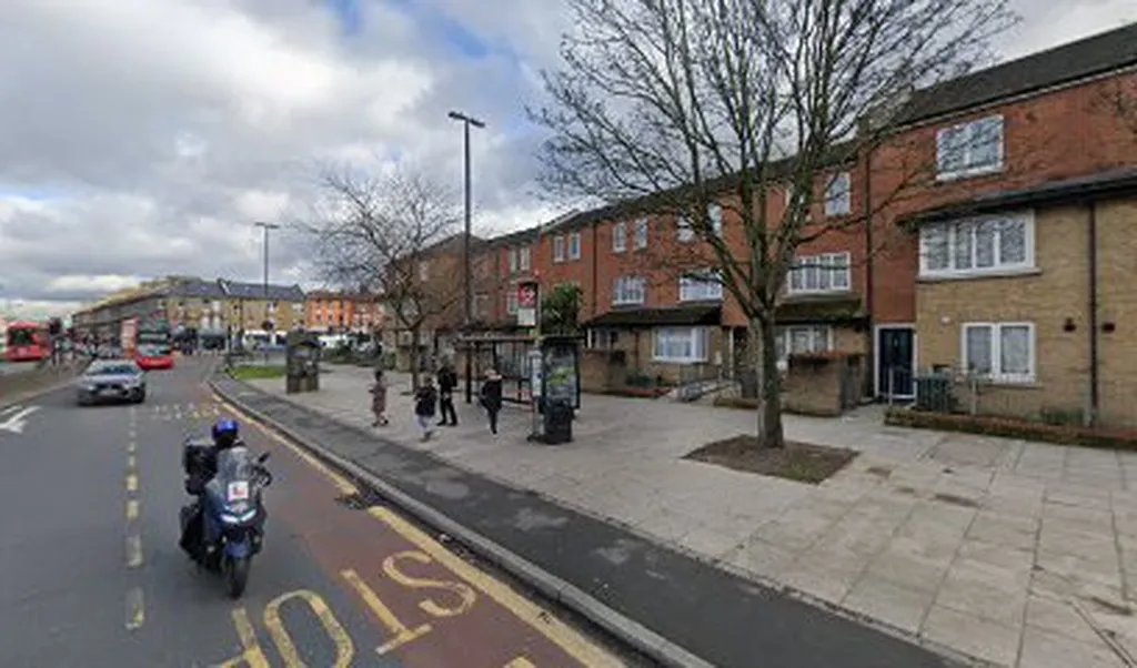 Wightman Road (Stop H)