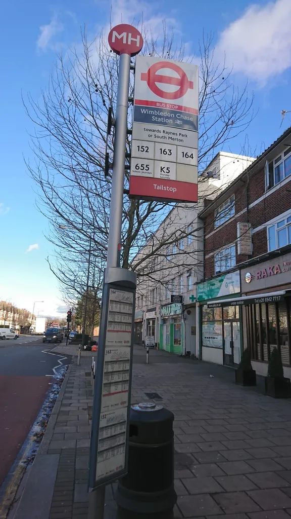 Wimbledon Chase Station (Stop MH)