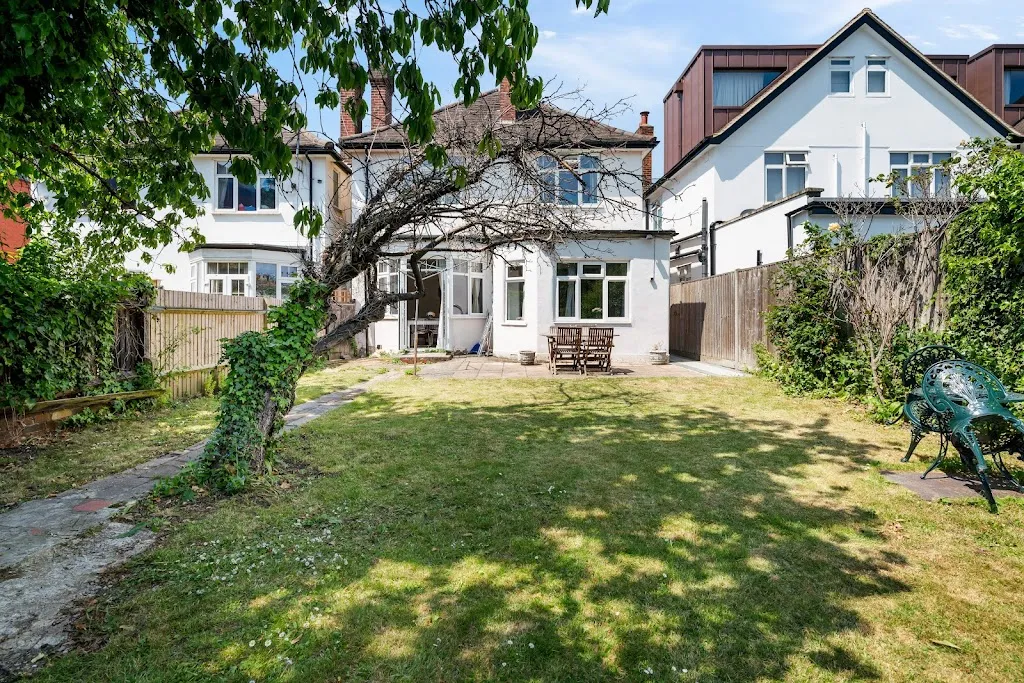 Wimbledon Holiday Lets