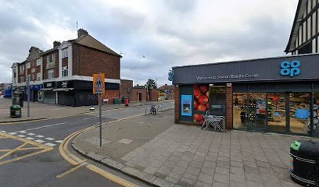 3 Richmond Rd Parking