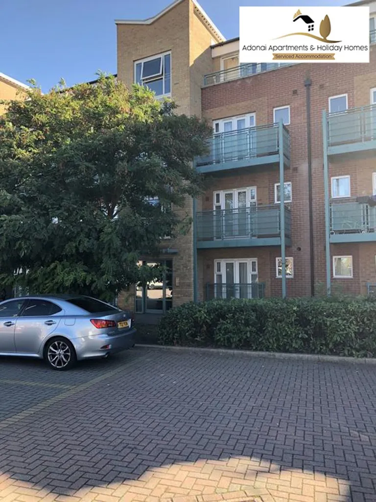 Adonai Serviced Accommodation & Apartments Dagenham
