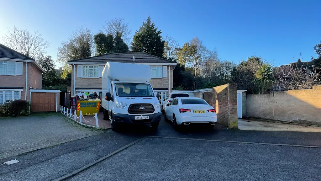 Advance Removals & Storage