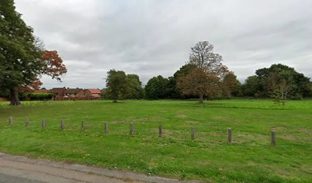 Amenity land at Shirley Oaks Village