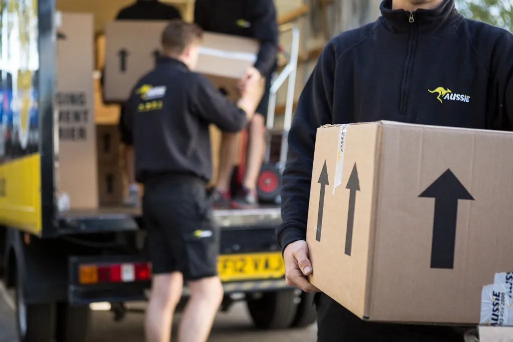 Aussie Man and Van Surrey ltd.