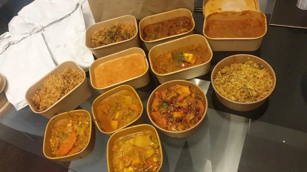 Black Cardamom - Indian & Bangladeshi Takeaway Hackney, Well St E9 6RG